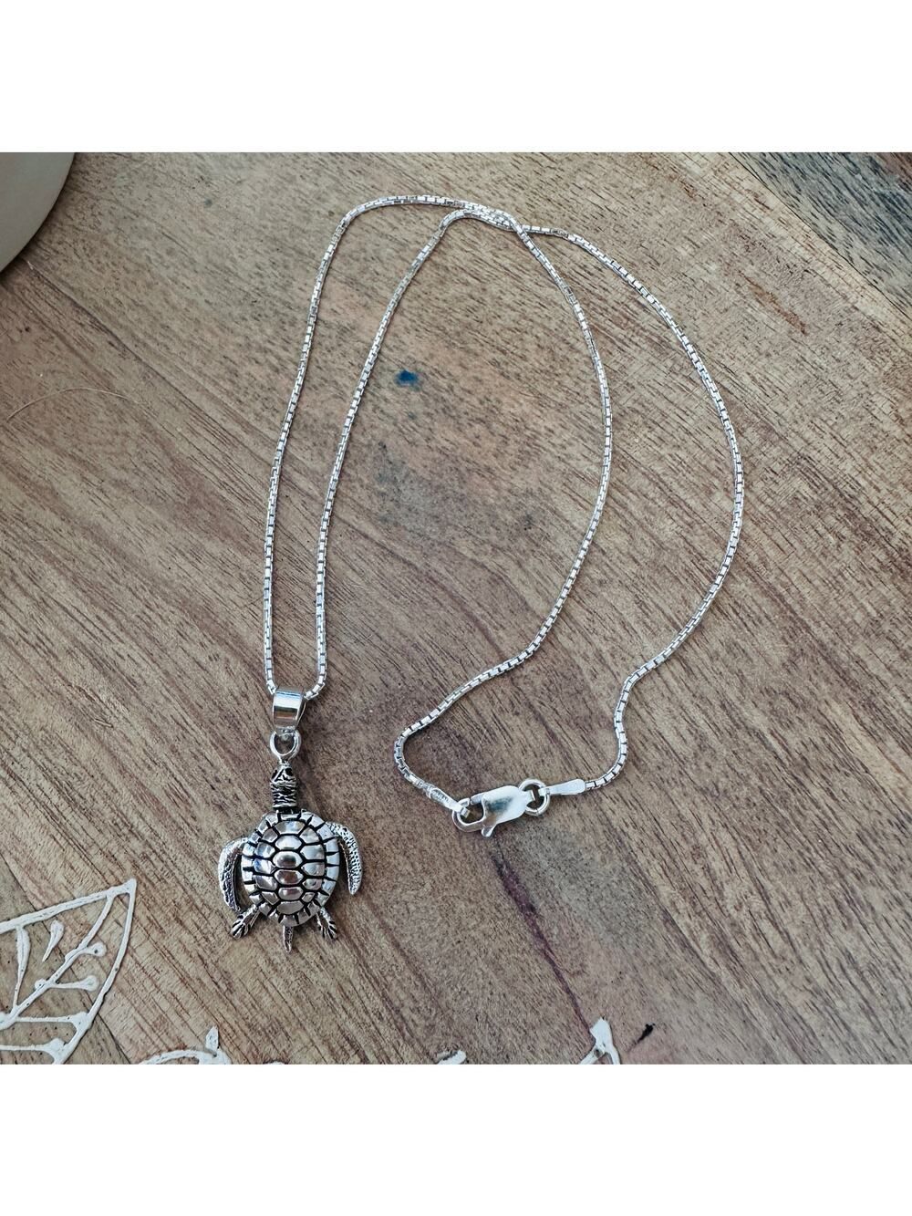 Sterling Silver  Turtle Necklace With Moving Limbs